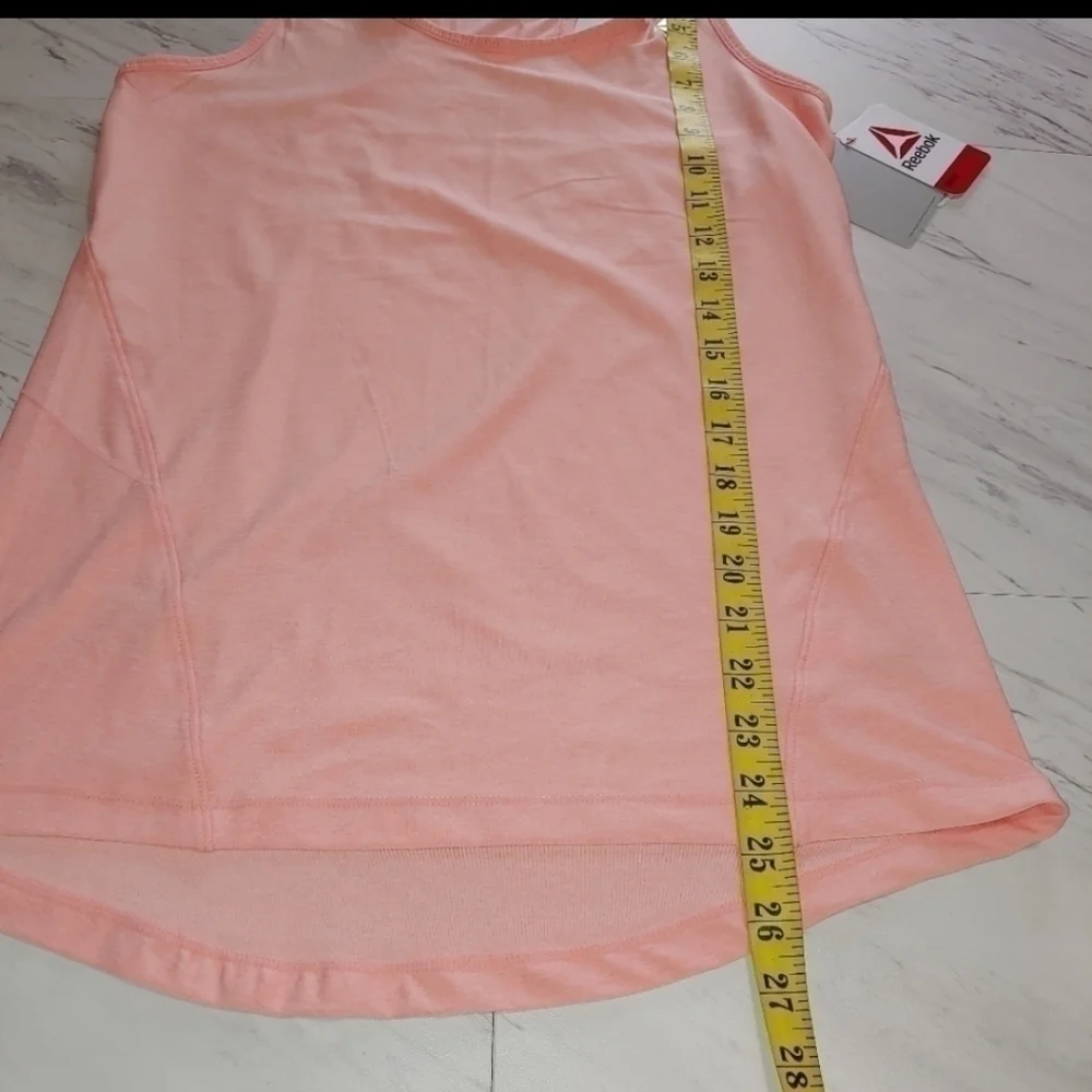 Reebok Pink workout tank top - Picture 4 of 4